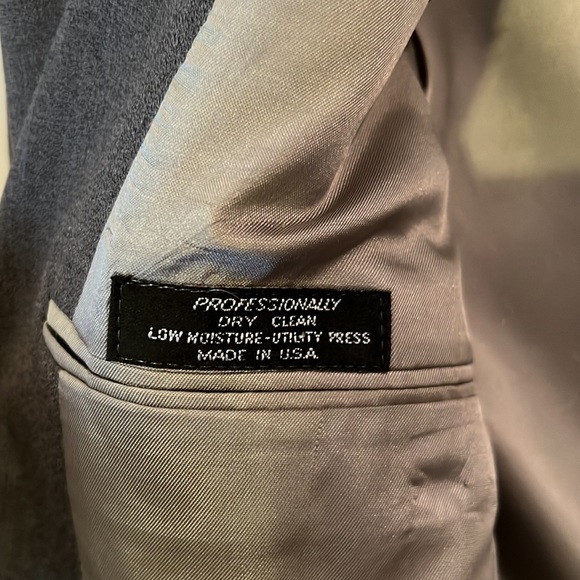 Pierre Cardin Blazer - Picture 2 of 5